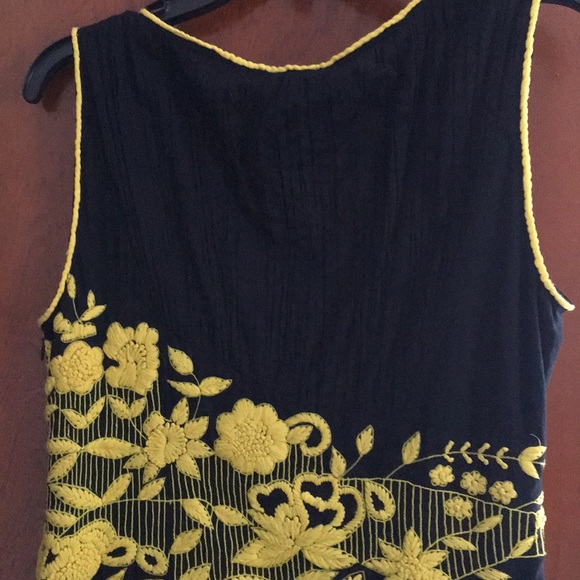 Dress - Picture 5 of 7